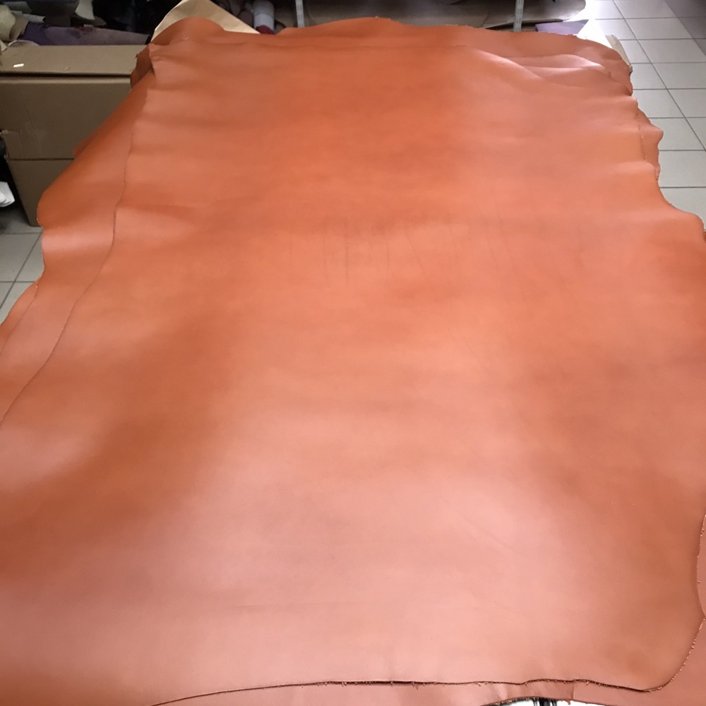 Кожа растительного дубления, 1.2-1.4 мм, цвет GOLDEN, VACCHETTA LISCIA, ARTIGIANO DEL CUOIO, Италия