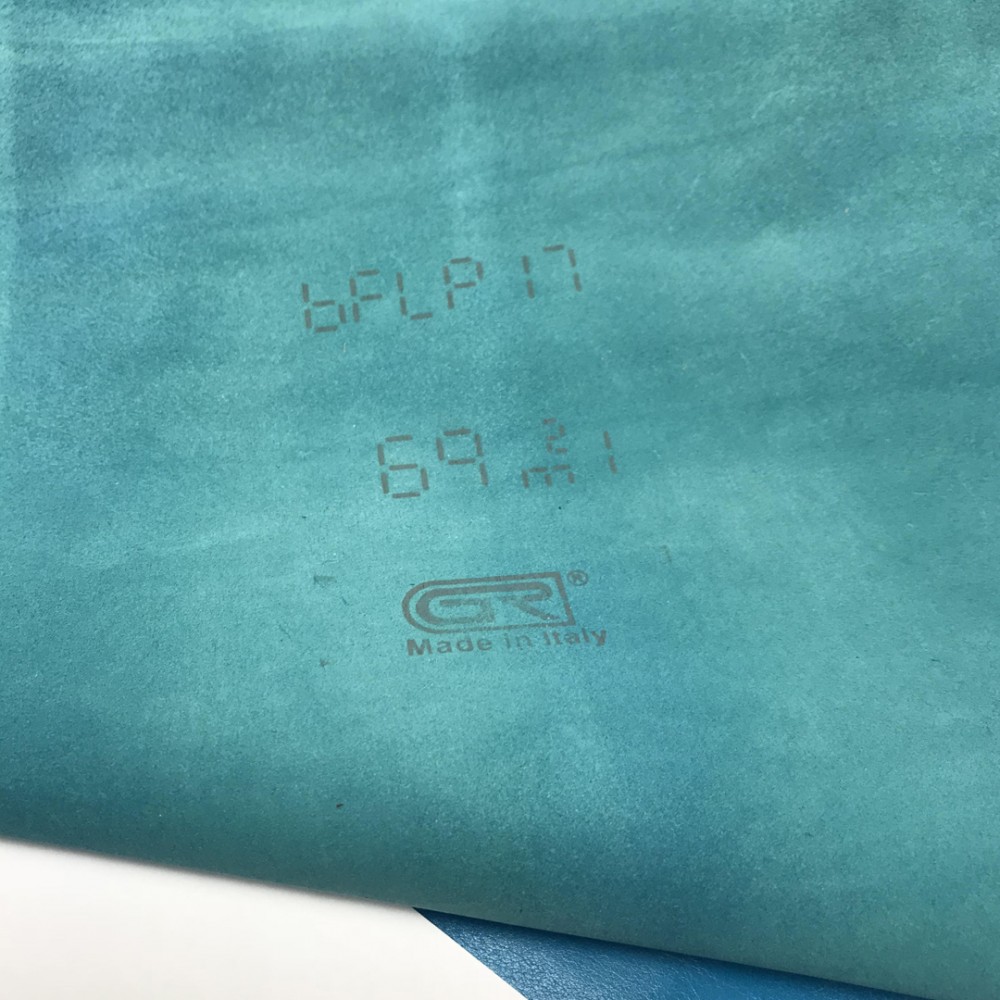 Кожа телёнка, наппа, 0.4-0.5 мм, цвет ярко-голубой, RUSSO DI CASANDRINO, Италия