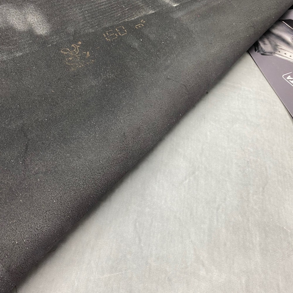 Кожа РД, 1.2-1.4 мм, цвет Nero, GHOST, LA BRETAGNA, Италия