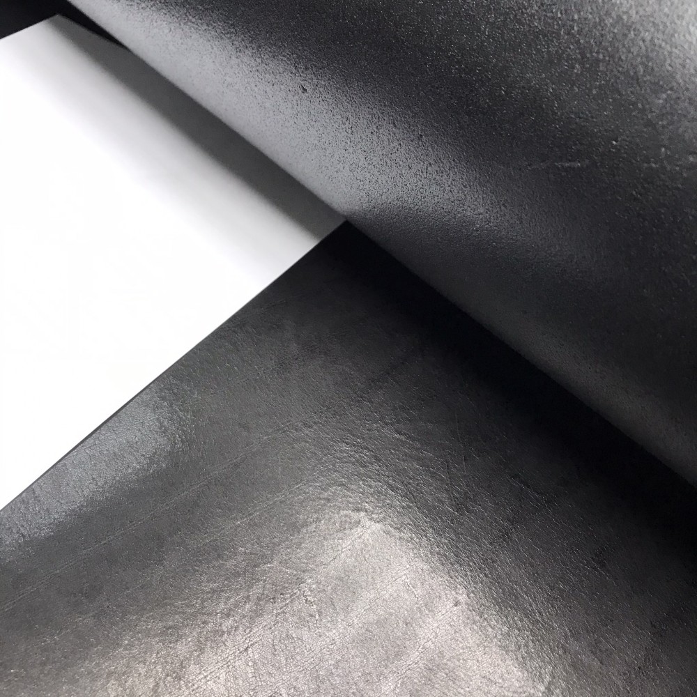 Плечи растительного дубления, 2.8-3.0 мм, цвет черный, DOUGLAS, MONTANA, Италия