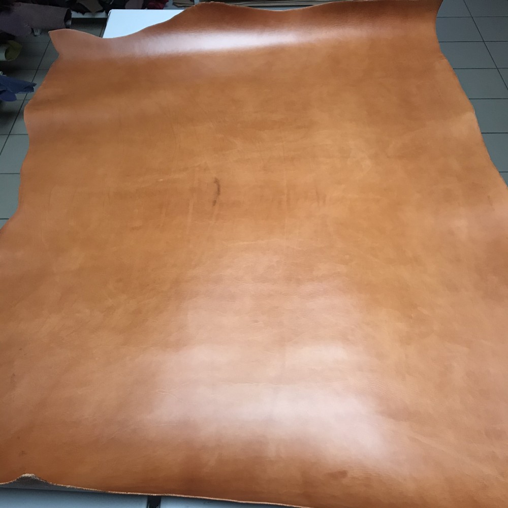 Плечи растительного дубления, 2.8-3.0 мм, цвет 901 whiskey, RIO, MONTANA, Италия