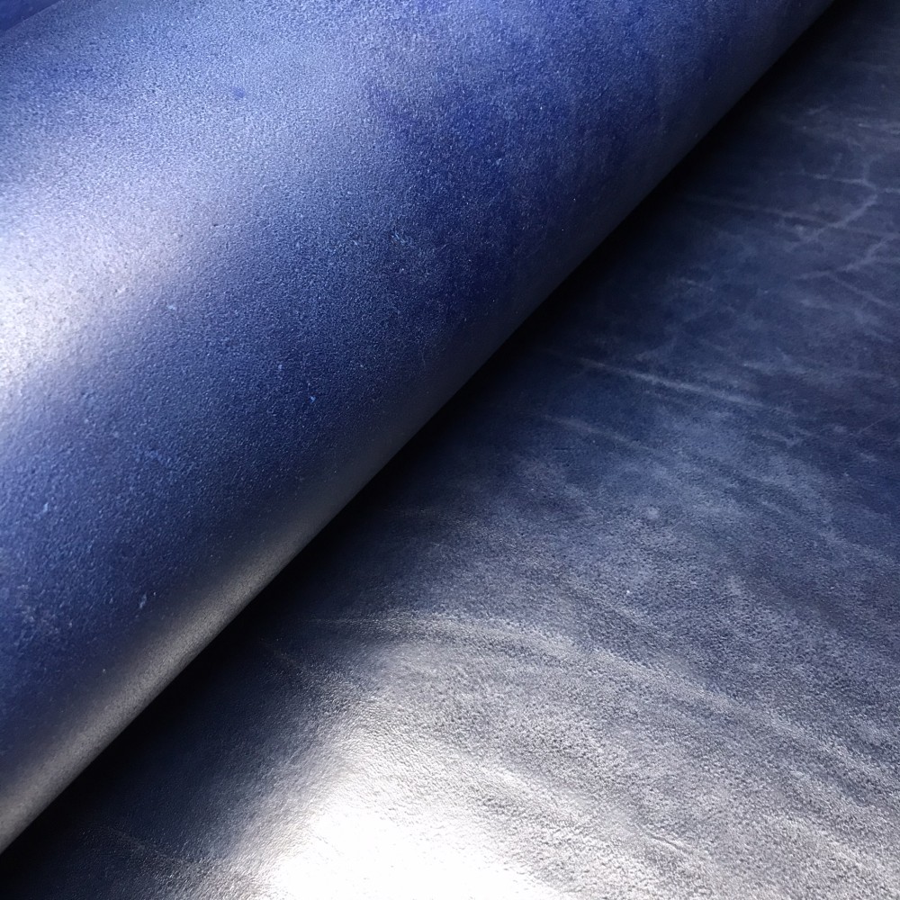 Плечи растительного дубления, 2.8-3.0 мм, цвет 906 синий, MEDUSA, MONTANA, Италия