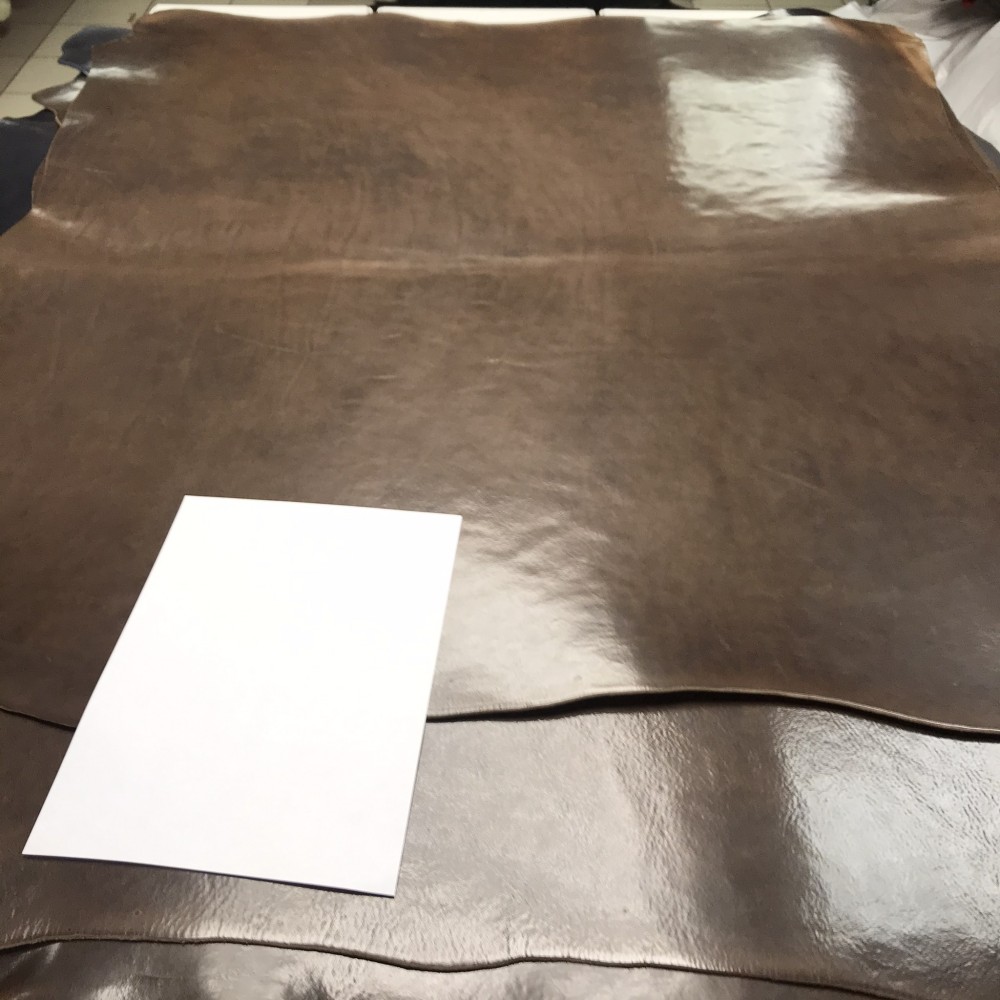 Плечи растительного дубления, 2.8-3.0 мм, цвет 110 brown, DOUGLAS, MONTANA, Италия